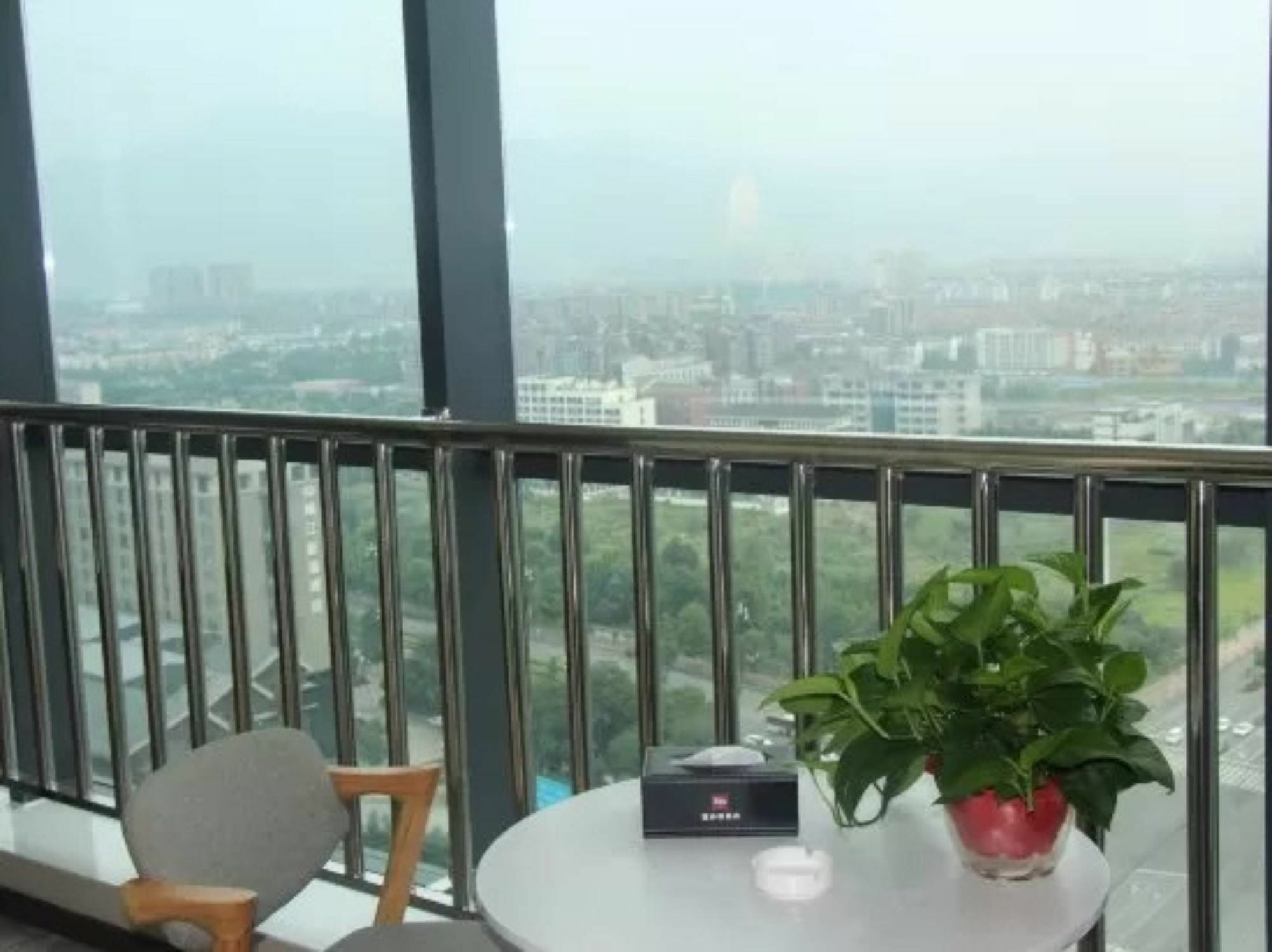 Ibis Dujiangyan Hotel Chengdu Eksteriør bilde